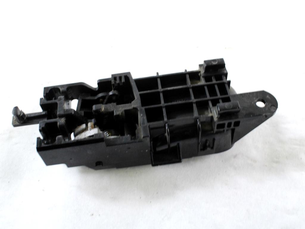 NOTRANJA KLJUKA  OEM N. 8311065J10BWJ ORIGINAL REZERVNI DEL SUZUKI GRAND VITARA JT TE TD MK2 (2006 - 2015)DIESEL LETNIK 2013