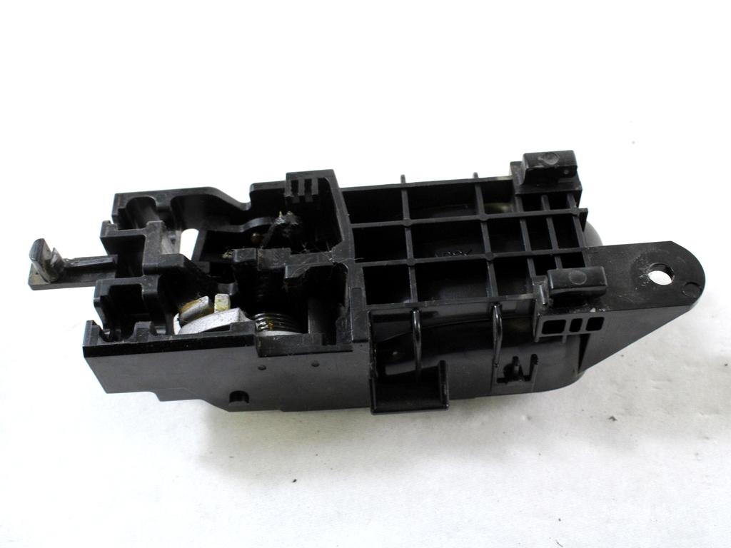 NOTRANJA KLJUKA  OEM N. 8311065J10BWJ ORIGINAL REZERVNI DEL SUZUKI GRAND VITARA JT TE TD MK2 (2006 - 2015)DIESEL LETNIK 2013