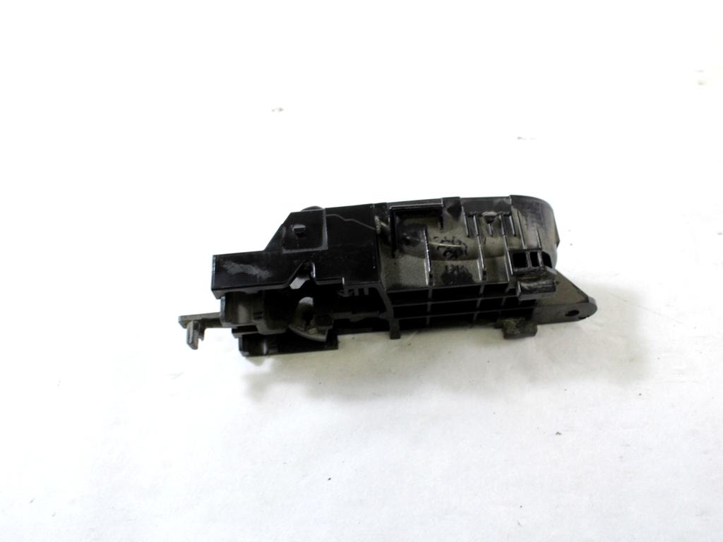 NOTRANJA KLJUKA  OEM N. 8311065J10BWJ ORIGINAL REZERVNI DEL SUZUKI GRAND VITARA JT TE TD MK2 (2006 - 2015)DIESEL LETNIK 2013