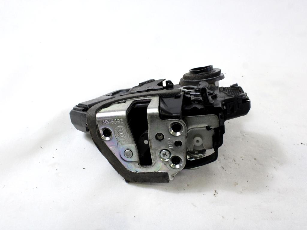 CENTRALNA KLJUCAVNICA ZADJIH LEVIH VRAT OEM N. 8235065J16000 ORIGINAL REZERVNI DEL SUZUKI GRAND VITARA JT TE TD MK2 (2006 - 2015)DIESEL LETNIK 2013