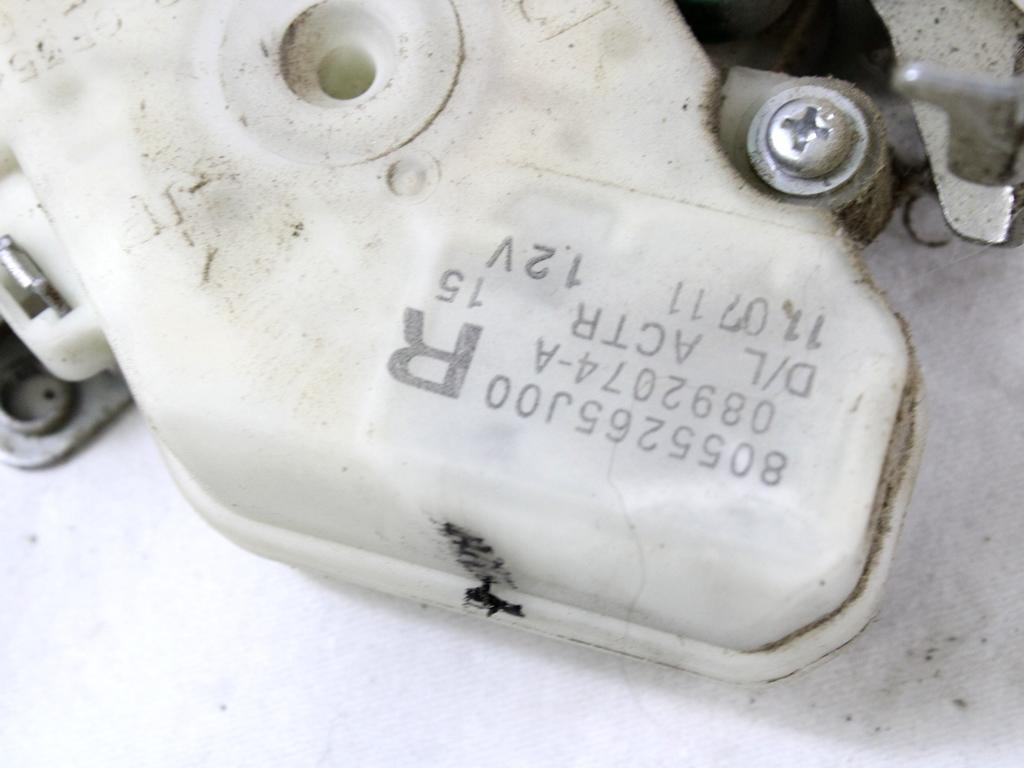 ZAKLEPANJE PRTLJA?NIH VRAT  OEM N. 8251065J50000 ORIGINAL REZERVNI DEL SUZUKI GRAND VITARA JT TE TD MK2 (2006 - 2015)DIESEL LETNIK 2013