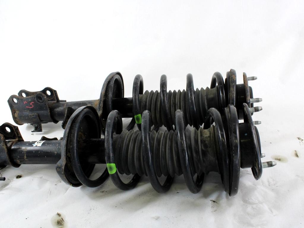 SPREDNJI AMORTIZERJI OEM N. 19393 COPPIA AMMORTIZZATORE ANTERIORE DESTRO SINIS ORIGINAL REZERVNI DEL SUZUKI GRAND VITARA JT TE TD MK2 (2006 - 2015)DIESEL LETNIK 2013