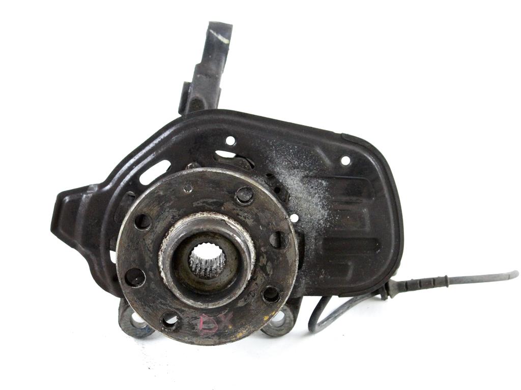 VRTLJIVI LEZAJ DESNO / PESTO KOLESA Z LEZAJEM SPREDAJ OEM N. 93328738 ORIGINAL REZERVNI DEL OPEL MERIVA A X03 R (2006 - 2010) BENZINA LETNIK 2007