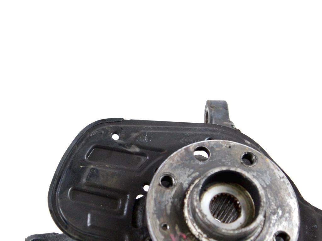 LEVI VRTLJIVI LEZAJ / PESTO KOLESA Z LEZAJEM SPREDAJ OEM N. 93328737 ORIGINAL REZERVNI DEL OPEL MERIVA A X03 R (2006 - 2010) BENZINA LETNIK 2007