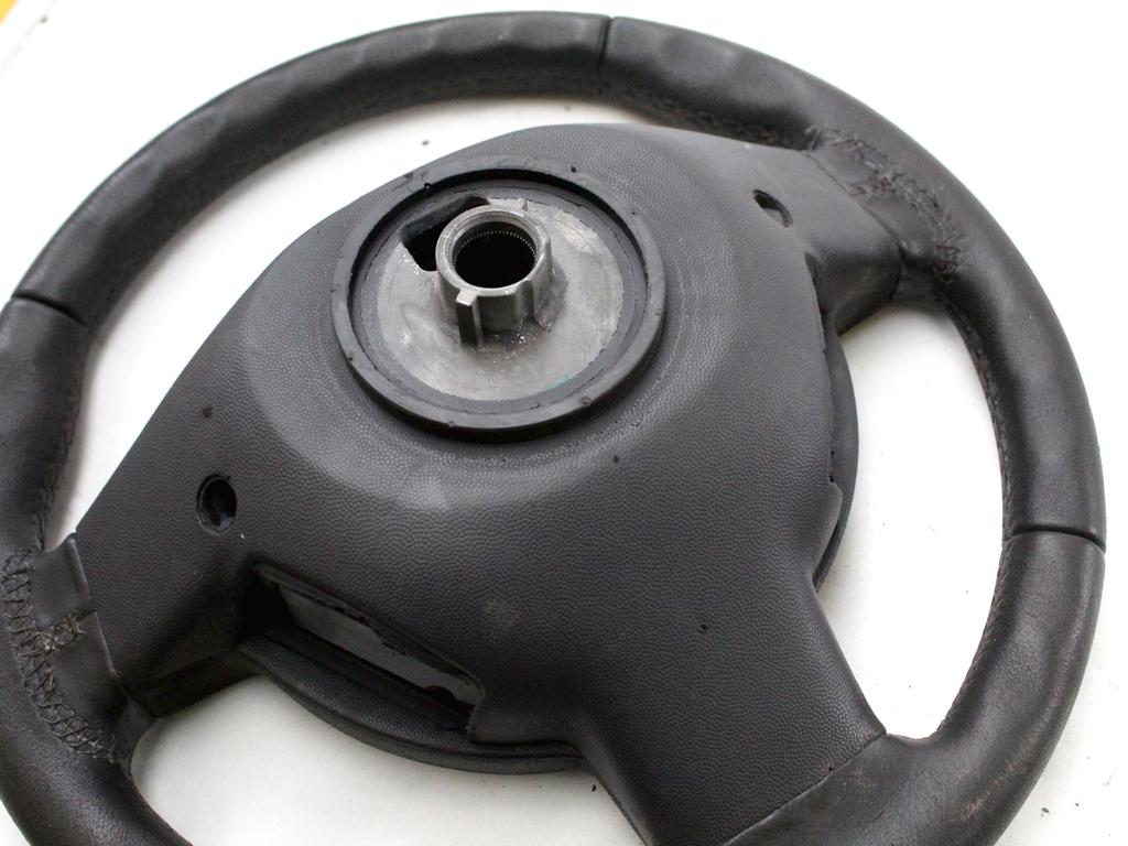 VOLAN OEM N. 9199240 ORIGINAL REZERVNI DEL OPEL MERIVA A X03 R (2006 - 2010) BENZINA LETNIK 2007