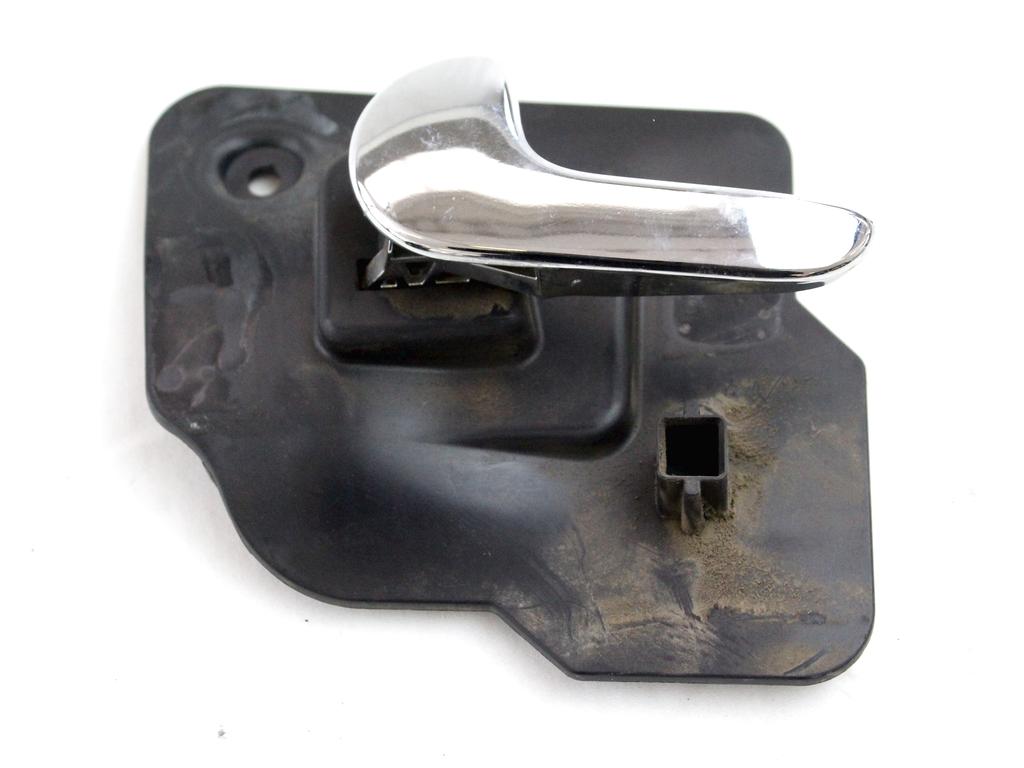 NOTRANJA KLJUKA  OEM N. 13121858 ORIGINAL REZERVNI DEL OPEL MERIVA A X03 R (2006 - 2010) BENZINA LETNIK 2007