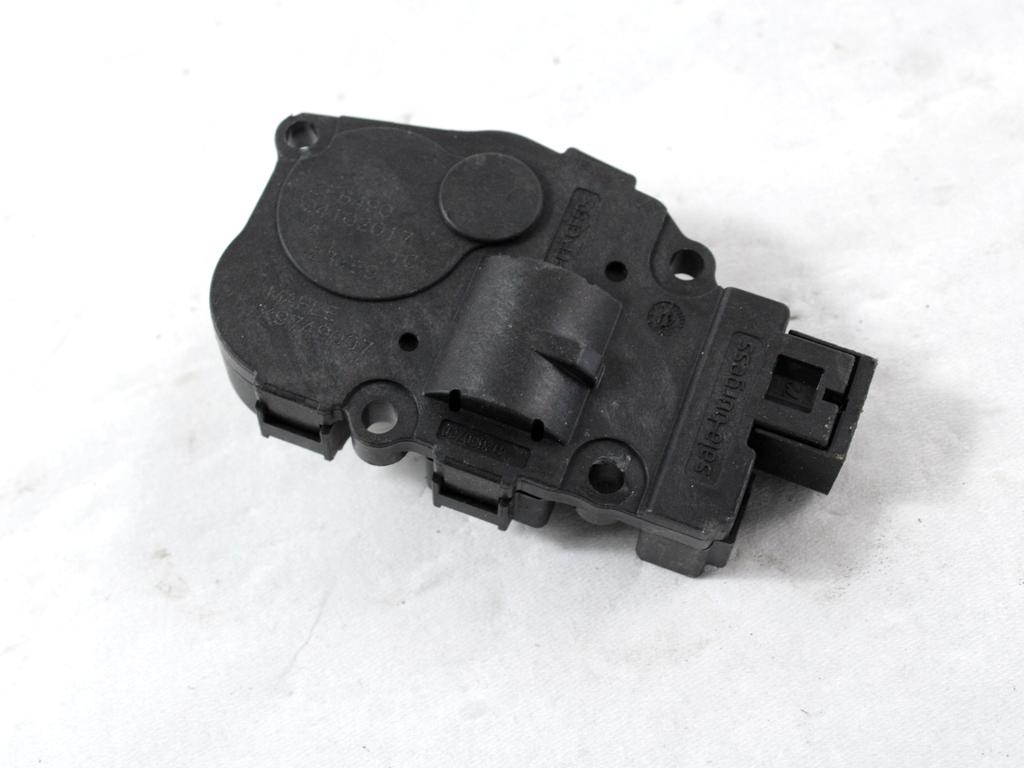 MOTORCEK OGREVANJA OEM N. K9749007 ORIGINAL REZERVNI DEL LAND ROVER RANGE ROVER EVOQUE L538 R (2016 - 2019)DIESEL LETNIK 2017