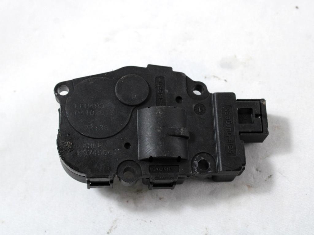 MOTORCEK OGREVANJA OEM N. K9749007 ORIGINAL REZERVNI DEL LAND ROVER RANGE ROVER EVOQUE L538 R (2016 - 2019)DIESEL LETNIK 2017