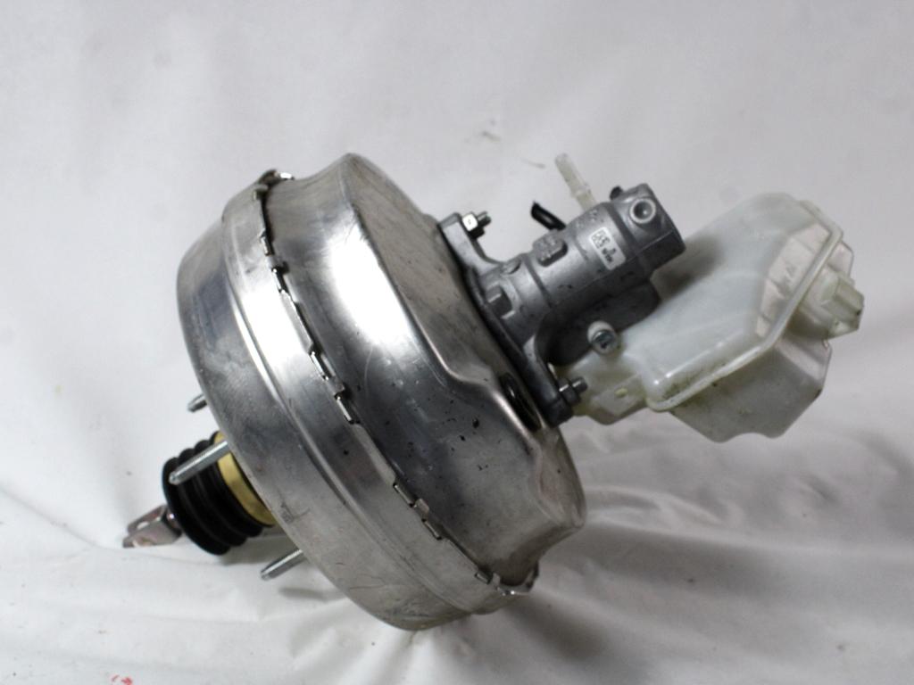 SERVO OJACEVALNIK ZAVOR S PUMPO OEM N. HK72-2B195-CB ORIGINAL REZERVNI DEL LAND ROVER RANGE ROVER EVOQUE L538 R (2016 - 2019)DIESEL LETNIK 2017