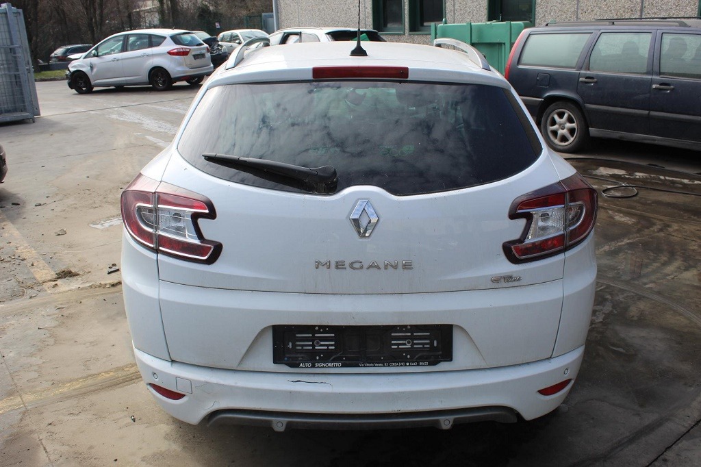 RENAULT MEGANE 3 SW 1.5 D 81KW 6M 5P (2011) RICAMBI IN MAGAZZINO