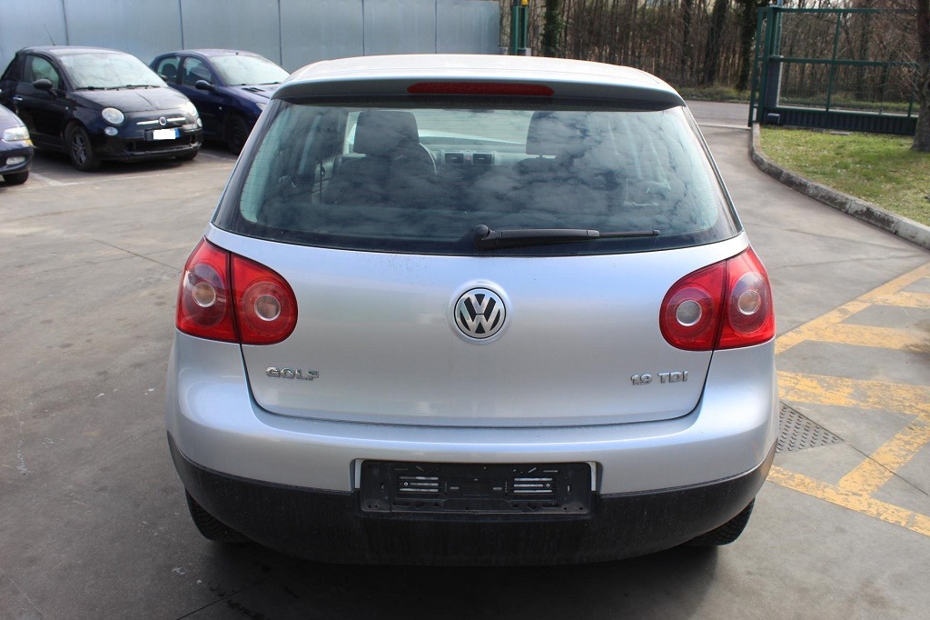 VOLKSWAGEN GOLF 5 1.9 D 77KW 5M 5P (2005) RICAMBI IN MAGAZZINO