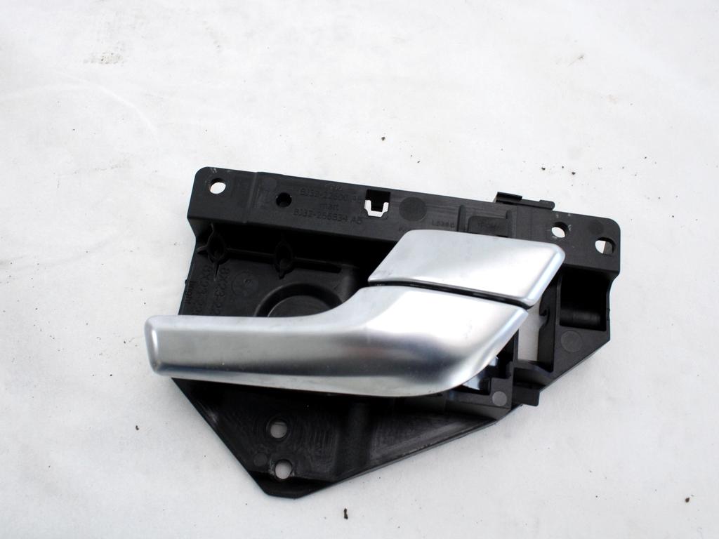 NOTRANJA KLJUKA  OEM N. 8X23-22600-AE ORIGINAL REZERVNI DEL LAND ROVER RANGE ROVER EVOQUE L538 R (2016 - 2019)DIESEL LETNIK 2017