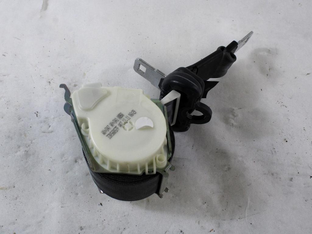 VARNOSTNI PAS OEM N. 8200683944 ORIGINAL REZERVNI DEL RENAULT CLIO BR0//1 CR0/1 KR0/1 MK3 R (05/2009 - 2013) BENZINA LETNIK 2012