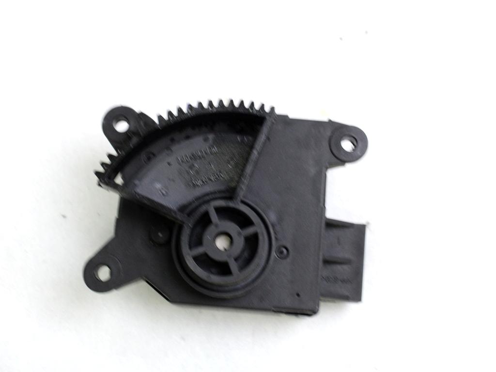 MOTORCEK OGREVANJA OEM N. N101029T ORIGINAL REZERVNI DEL RENAULT CLIO BR0//1 CR0/1 KR0/1 MK3 R (05/2009 - 2013) BENZINA LETNIK 2012