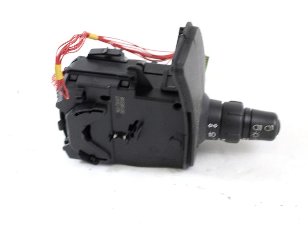 OBVOLANSKO STIKALO OEM N. 8201590638 ORIGINAL REZERVNI DEL RENAULT CLIO BR0//1 CR0/1 KR0/1 MK3 R (05/2009 - 2013) BENZINA LETNIK 2012