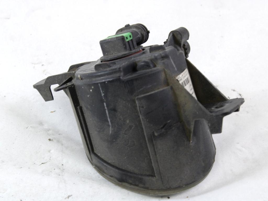 DESNA MEGLENKA OEM N. 8200002470 ORIGINAL REZERVNI DEL RENAULT CLIO BR0//1 CR0/1 KR0/1 MK3 R (05/2009 - 2013) BENZINA LETNIK 2012