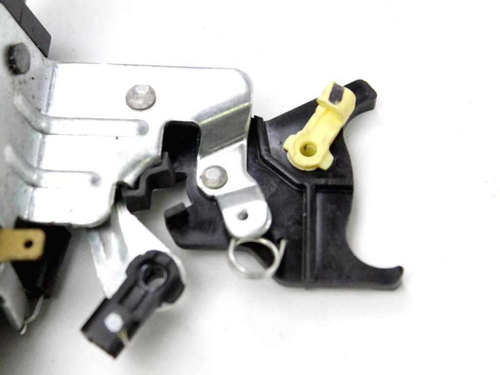 ZAKLEPANJE PRTLJA?NIH VRAT  OEM N. 812300X010 ORIGINAL REZERVNI DEL HYUNDAI I10 PA MK1 R (2010- 2013) BENZINA LETNIK 2011