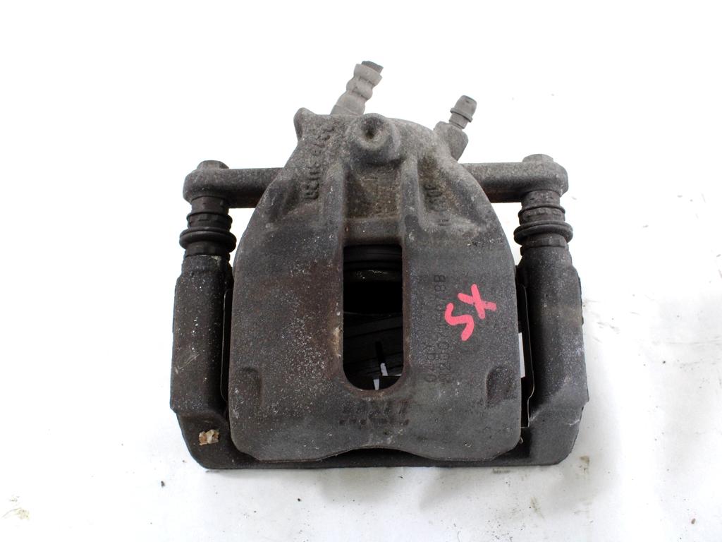 SPREDNJE LEVE ZAVORNE CELJUSTI  OEM N. 7701208332 ORIGINAL REZERVNI DEL RENAULT CLIO BR0//1 CR0/1 KR0/1 MK3 R (05/2009 - 2013) BENZINA LETNIK 2012