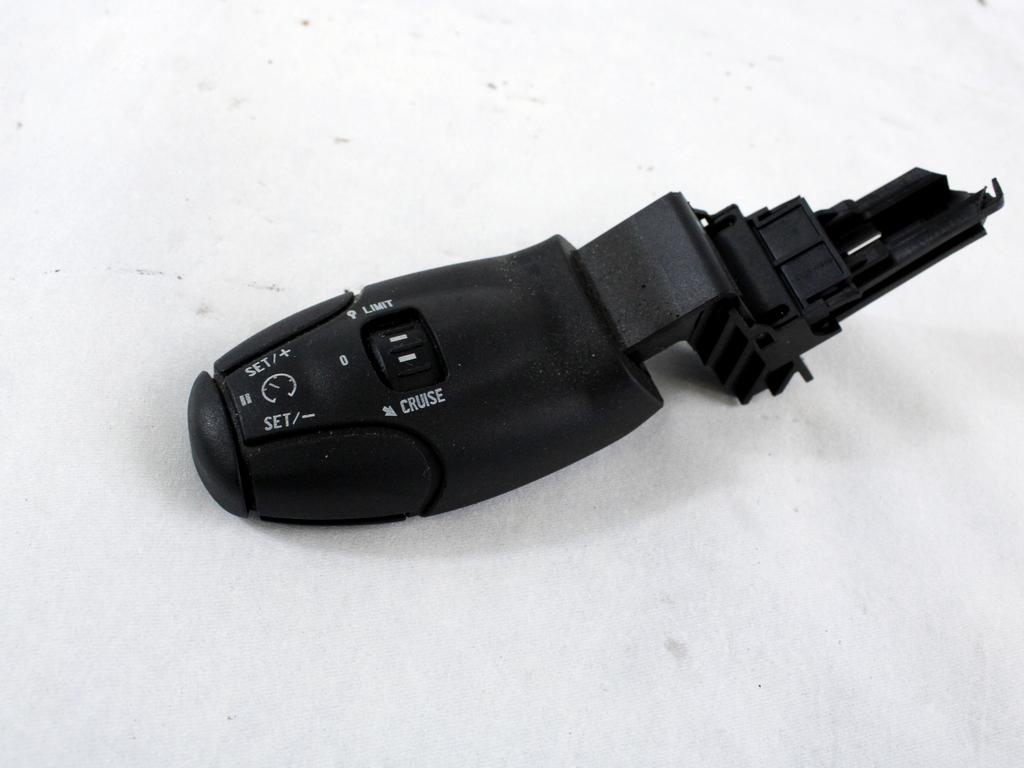 MULTIFUNKCIJSKI VOLAN OEM N. 96637157XT ORIGINAL REZERVNI DEL CITROEN C3 PICASSO MK1 (2009 - 2012) DIESEL LETNIK 2010