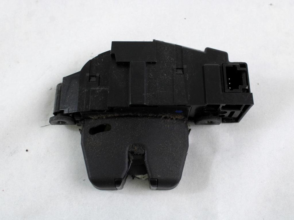 ZAKLEPANJE PRTLJA?NIH VRAT  OEM N. 9671153780 ORIGINAL REZERVNI DEL CITROEN C3 PICASSO MK1 (2009 - 2012) DIESEL LETNIK 2010