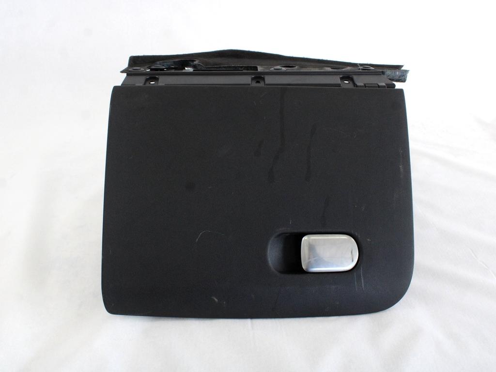 PREDAL ZA DOKUMENTE OEM N. 96881954ZD ORIGINAL REZERVNI DEL CITROEN C3 PICASSO MK1 (2009 - 2012) DIESEL LETNIK 2010