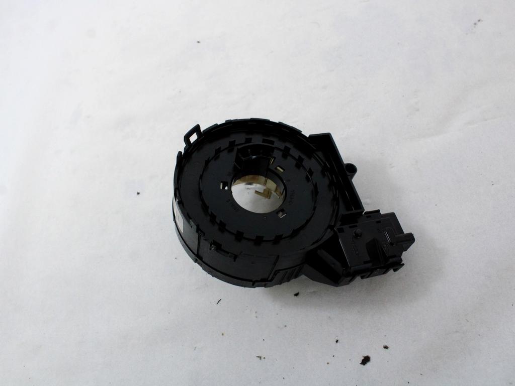 KONTAKT SPIRALA OEM N. 1K0959653C ORIGINAL REZERVNI DEL VOLKSWAGEN GOLF V 1K1 1K5 MK5 BER/SW (02/2004-11/2008) DIESEL LETNIK 2005