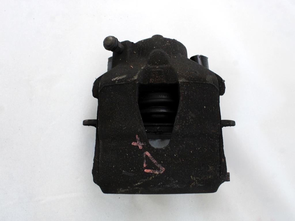 SPREDNJE DESNE ZAVORNE CELJUSTI  OEM N. 1K0615124D ORIGINAL REZERVNI DEL VOLKSWAGEN GOLF V 1K1 1K5 MK5 BER/SW (02/2004-11/2008) DIESEL LETNIK 2005