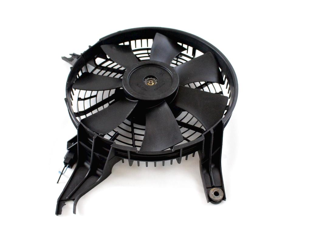 VENTILATOR HLADILNIKA OEM N. MR360801 ORIGINAL REZERVNI DEL MITSUBISHI PAJERO V60 (2000 - 2007) DIESEL LETNIK 2003