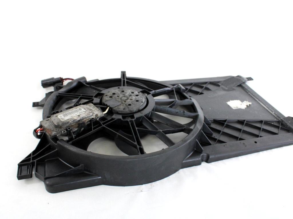 VENTILATOR HLADILNIKA OEM N. 3M5H-8C607-RG ORIGINAL REZERVNI DEL FORD FOCUS DA HCP DP MK2 BER/SW (2005 - 2008) DIESEL LETNIK 2006