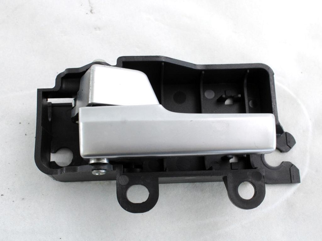 NOTRANJA KLJUKA  OEM N. 3M51-R22601-BC ORIGINAL REZERVNI DEL FORD FOCUS DA HCP DP MK2 BER/SW (2005 - 2008) DIESEL LETNIK 2006