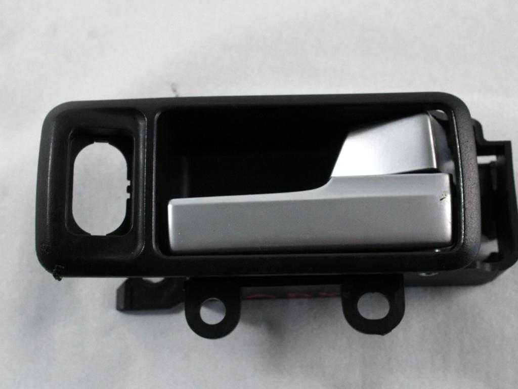 NOTRANJA KLJUKA  OEM N. 3M51-R22600-BC ORIGINAL REZERVNI DEL FORD FOCUS DA HCP DP MK2 BER/SW (2005 - 2008) DIESEL LETNIK 2006