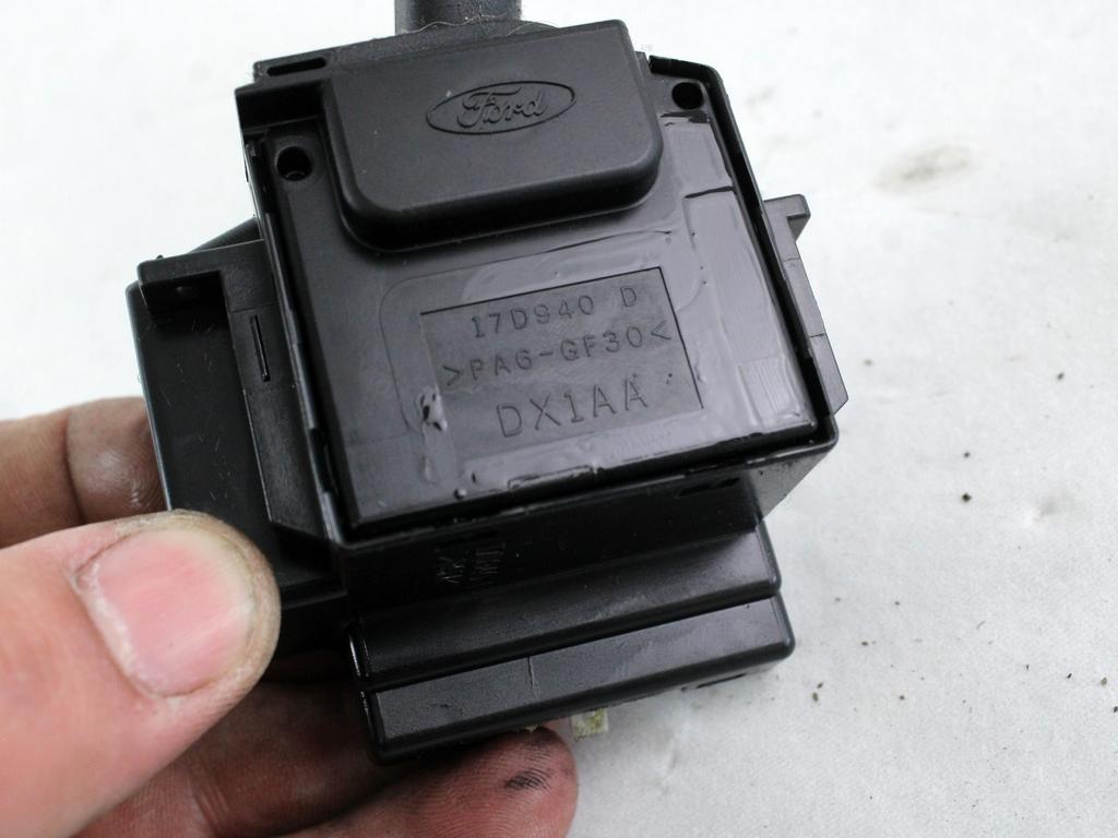 OBVOLANSKO STIKALO OEM N. 4M5T-13335-BD ORIGINAL REZERVNI DEL FORD FOCUS DA HCP DP MK2 BER/SW (2005 - 2008) DIESEL LETNIK 2006