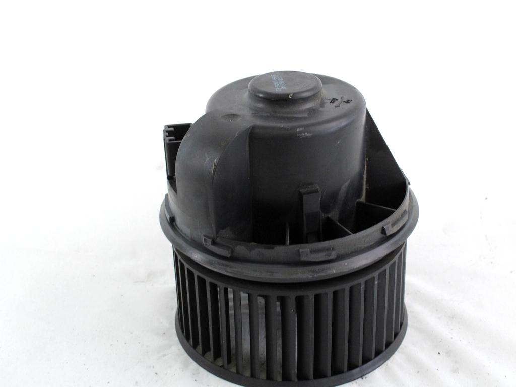 VENTILATOR  KABINE  OEM N. 3M5H-18456-EC ORIGINAL REZERVNI DEL FORD FOCUS DA HCP DP MK2 BER/SW (2005 - 2008) DIESEL LETNIK 2006