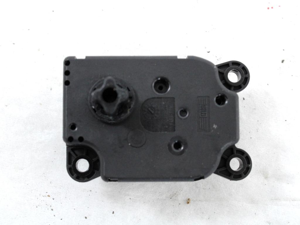 MOTORCEK OGREVANJA OEM N. 13372987 ORIGINAL REZERVNI DEL OPEL MERIVA B S10 (2010 -2017)BENZINA/GPL LETNIK 2012