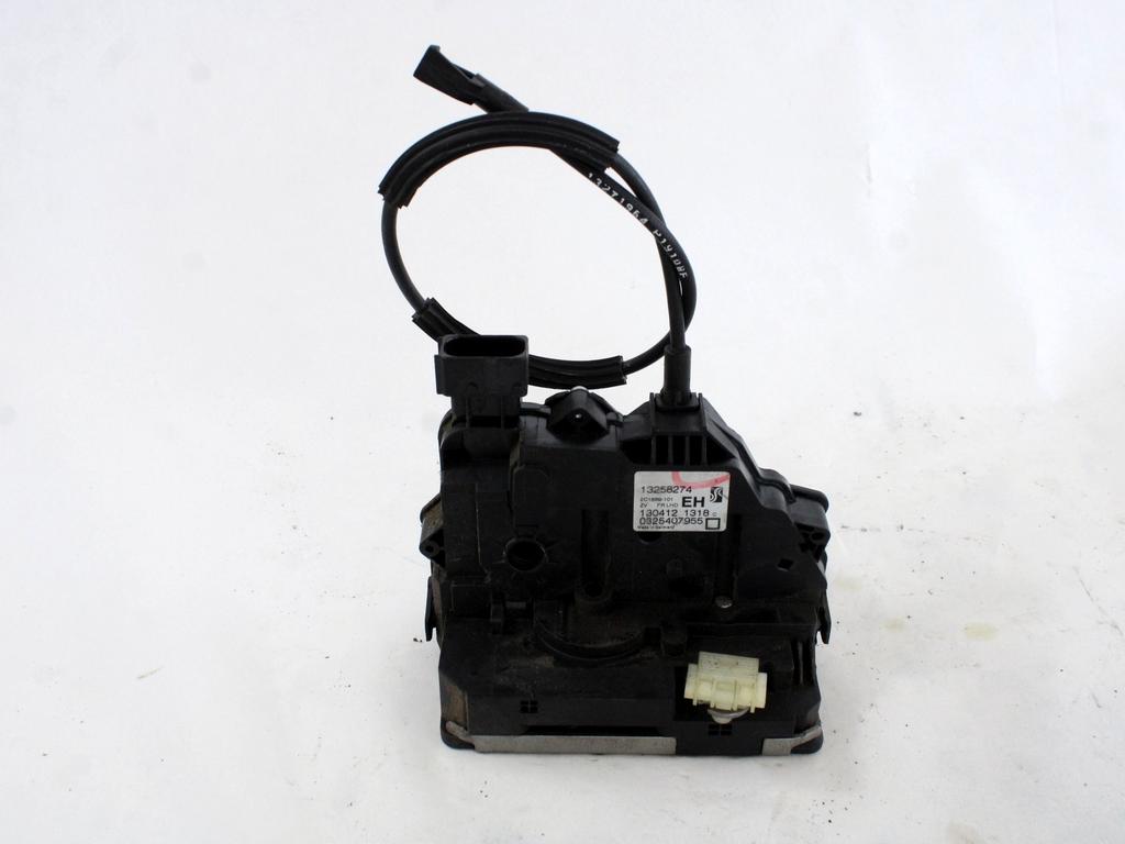 CENTRALNI ZAKLEP SPREDNJIH VRAT  OEM N. 13258274 ORIGINAL REZERVNI DEL OPEL MERIVA B S10 (2010 -2017)BENZINA/GPL LETNIK 2012