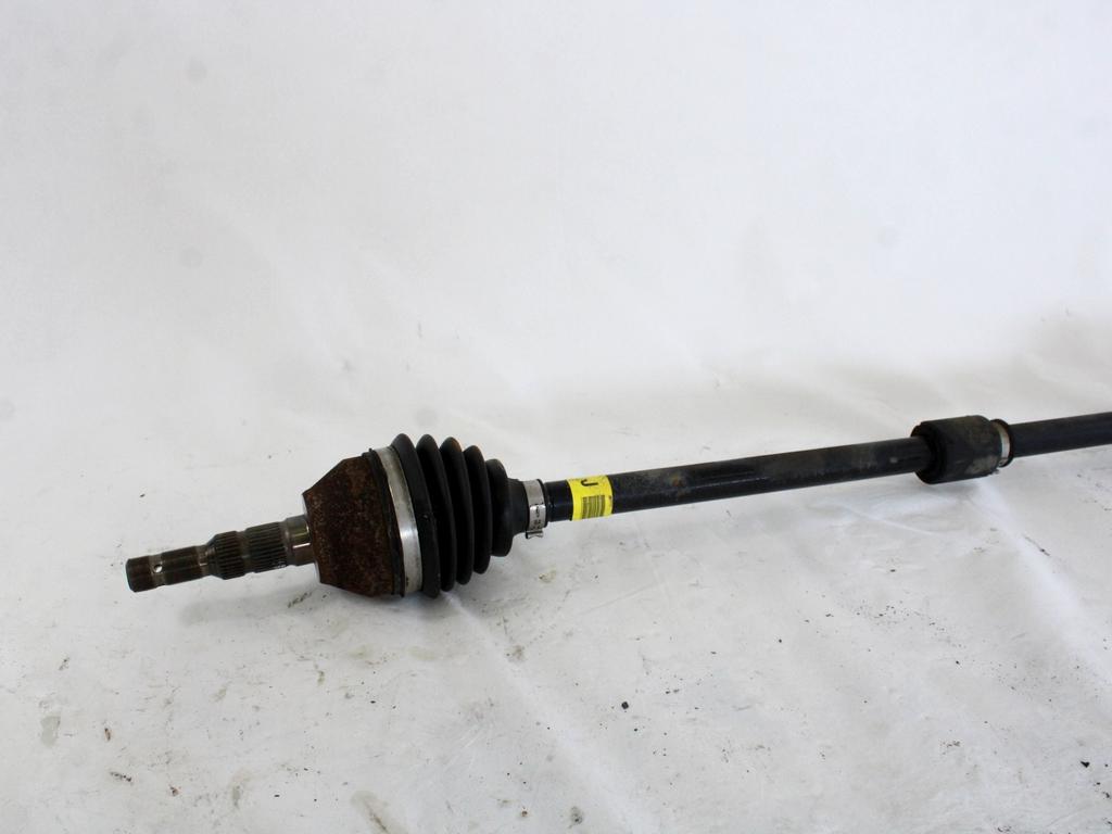 DESNA SPREDNJA POGONSKA GRED  OEM N. 13302767 ORIGINAL REZERVNI DEL OPEL MERIVA B S10 (2010 -2017)BENZINA/GPL LETNIK 2012