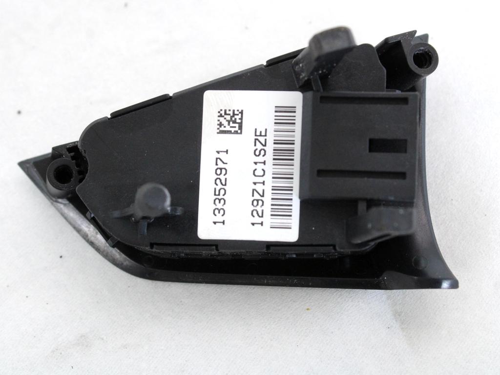 MULTIFUNKCIJSKI VOLAN OEM N. 13352971 ORIGINAL REZERVNI DEL OPEL MERIVA B S10 (2010 -2017)BENZINA/GPL LETNIK 2012