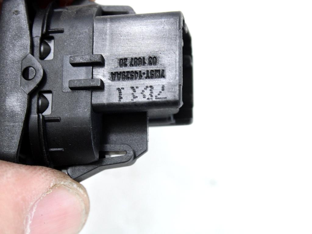 ZADNJE STIKALO OEM N. 7M5T-14529-AA ORIGINAL REZERVNI DEL FORD FOCUS DA HCP DP MK2 BER/SW (2005 - 2008) DIESEL LETNIK 2007