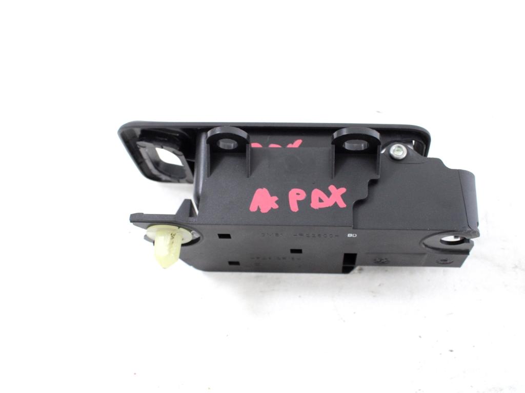 NOTRANJA KLJUKA  OEM N. 3M51-R22600-BD ORIGINAL REZERVNI DEL FORD FOCUS DA HCP DP MK2 BER/SW (2005 - 2008) DIESEL LETNIK 2007