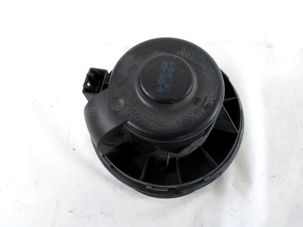 VENTILATOR  KABINE  OEM N. 3M5H-18456-AD ORIGINAL REZERVNI DEL FORD FOCUS DA HCP DP MK2 BER/SW (2005 - 2008) DIESEL LETNIK 2007