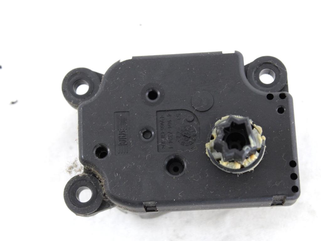 MOTORCEK OGREVANJA OEM N. 3M5H-19E616-AB ORIGINAL REZERVNI DEL FORD FOCUS DA HCP DP MK2 BER/SW (2005 - 2008) DIESEL LETNIK 2007