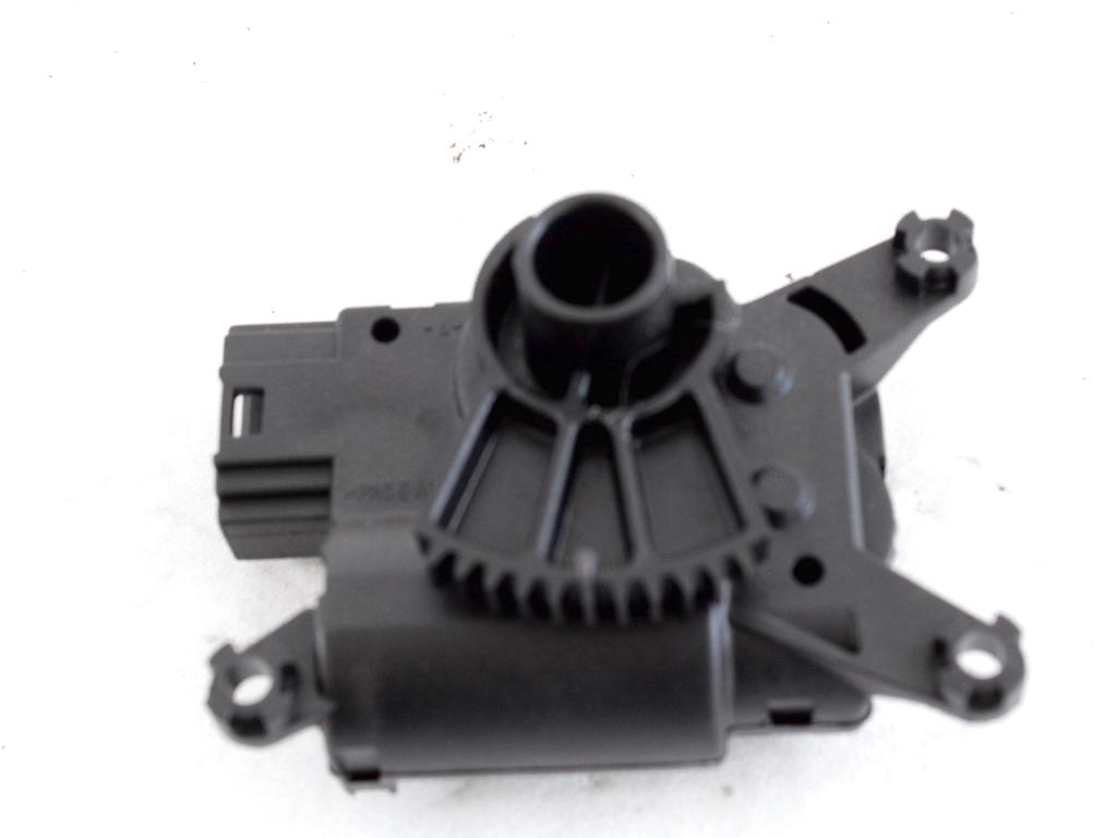 MOTORCEK OGREVANJA OEM N. A21000700 ORIGINAL REZERVNI DEL FIAT PUNTO 199 MK3 (2011 - 2017)BENZINA/GPL LETNIK 2017