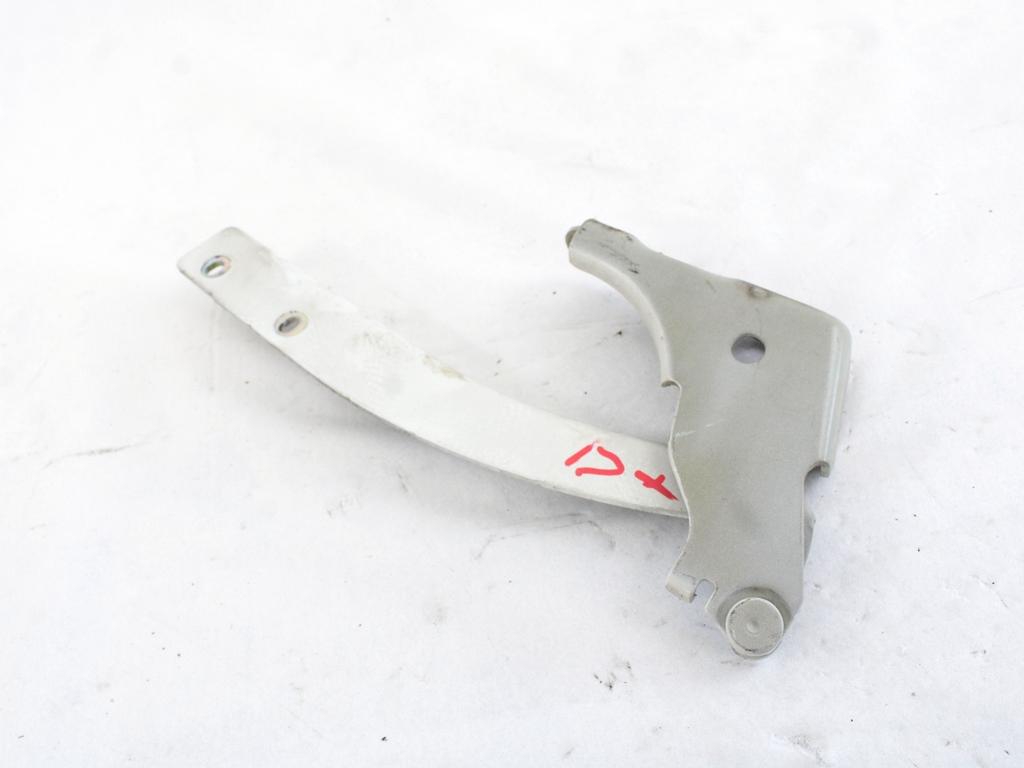 PANTI POKROVA MOTORJA OEM N. 55441 CERNIERA COFANO  ORIGINAL REZERVNI DEL FIAT PUNTO 199 MK3 (2011 - 2017)BENZINA/GPL LETNIK 2017