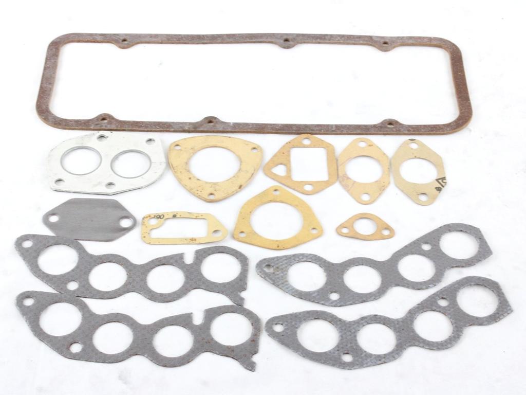 1.10063 KIT GRARNIZZIONI MOTORE FIAT 124 1.2 B RICAMBIO NUOVO FONDO DI MAGAZZINO