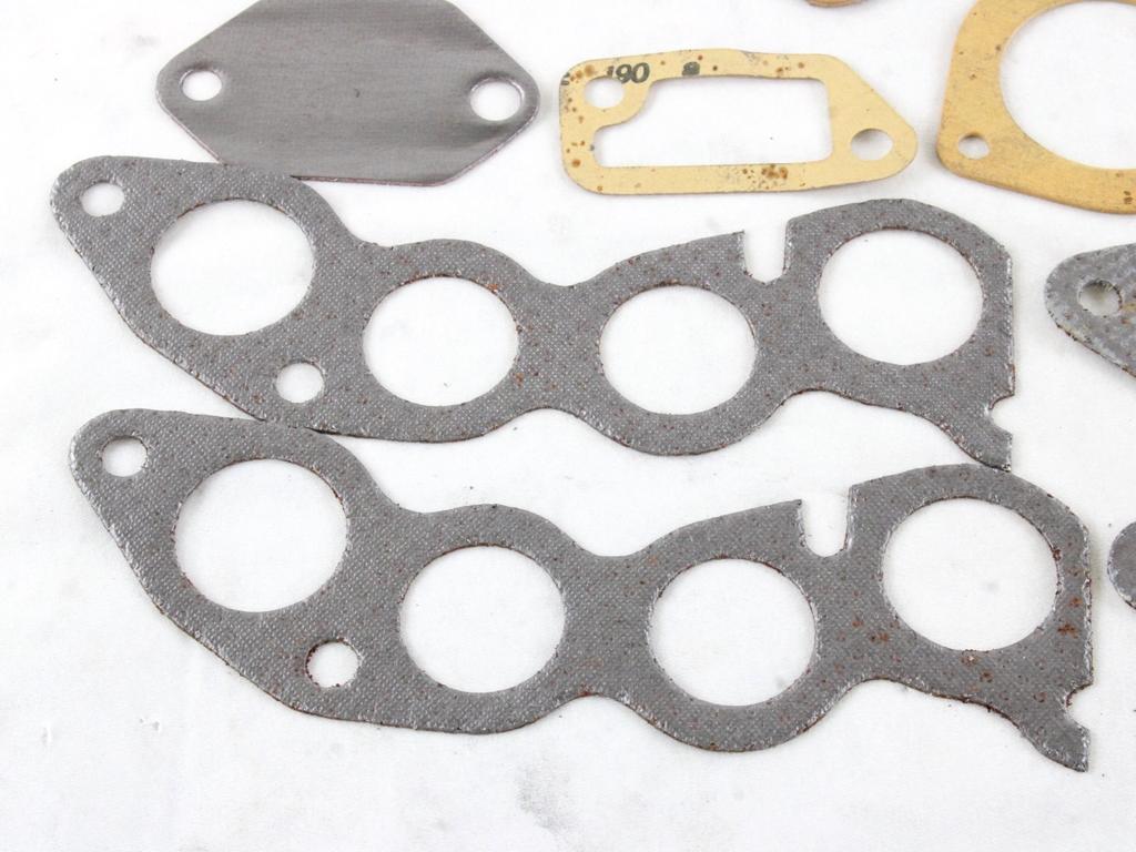 1.10063 KIT GRARNIZZIONI MOTORE FIAT 124 1.2 B RICAMBIO NUOVO FONDO DI MAGAZZINO