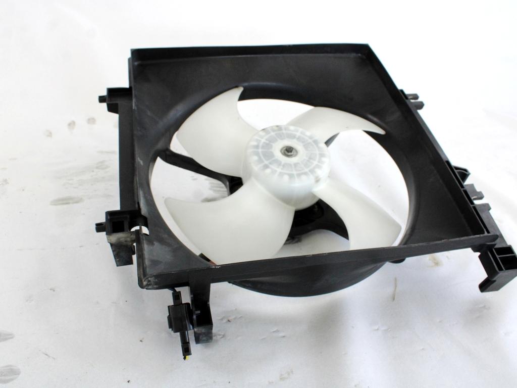 VENTILATOR HLADILNIKA OEM N. 45121AG000 ORIGINAL REZERVNI DEL SUBARU OUTBACK BP MK3 (2003 - 2009)  BENZINA/GPL LETNIK 2006