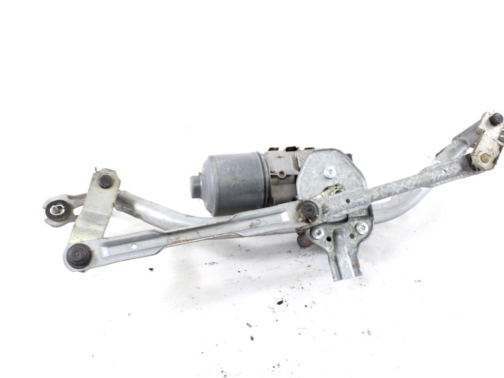 MOTORCEK PREDNJIH BRISALCEV OEM N. 9650380780 ORIGINAL REZERVNI DEL PEUGEOT 207 / 207 CC WA WC WD WK (2006 - 05/2009) BENZINA/GPL LETNIK 2009