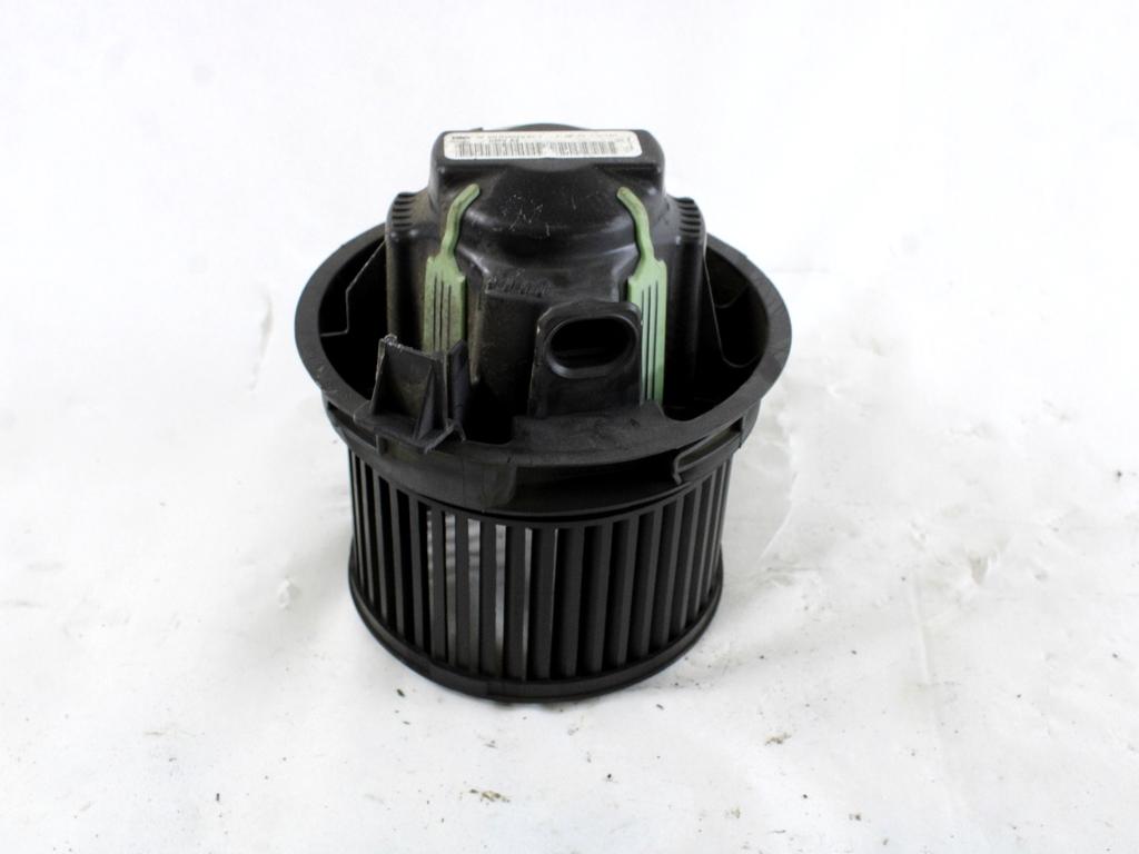 VENTILATOR  KABINE  OEM N. 6441V5 ORIGINAL REZERVNI DEL PEUGEOT 207 / 207 CC WA WC WD WK (2006 - 05/2009) BENZINA/GPL LETNIK 2009