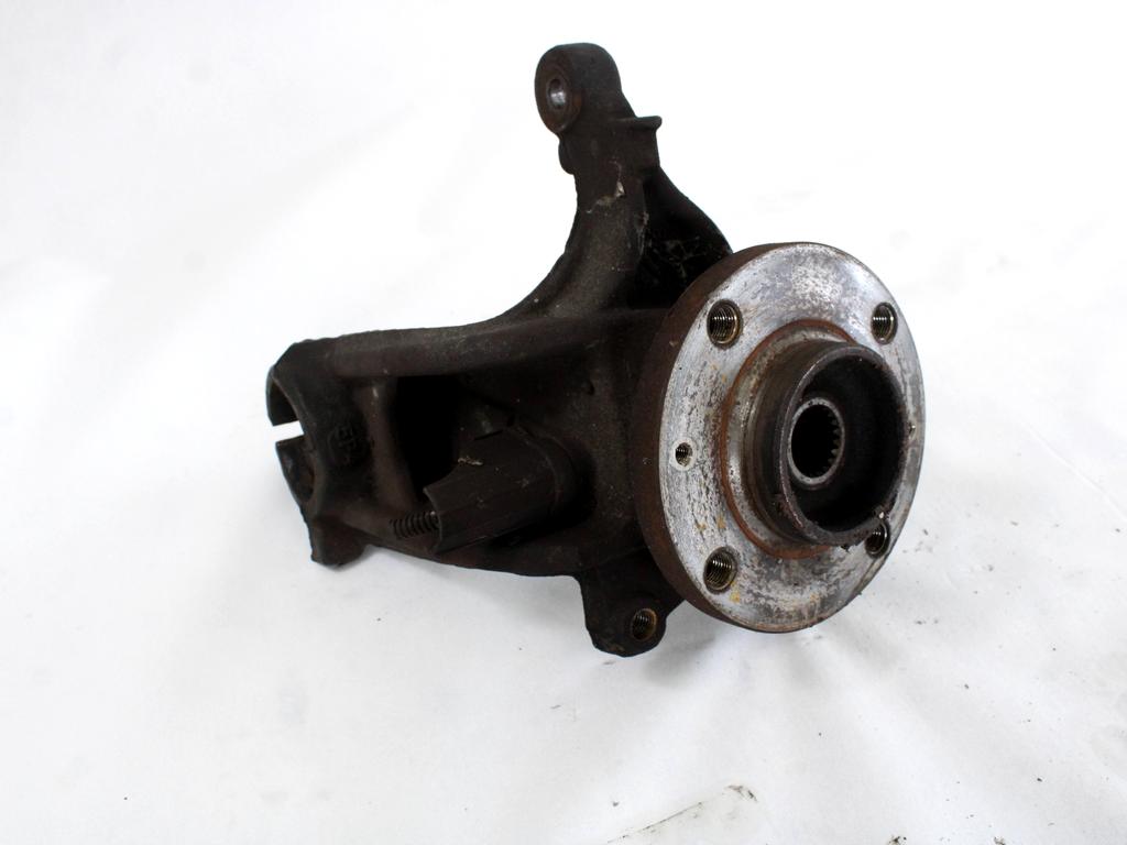 LEVI VRTLJIVI LEZAJ / PESTO KOLESA Z LEZAJEM SPREDAJ OEM N. 1607557480 ORIGINAL REZERVNI DEL PEUGEOT 207 / 207 CC WA WC WD WK (2006 - 05/2009) BENZINA/GPL LETNIK 2009