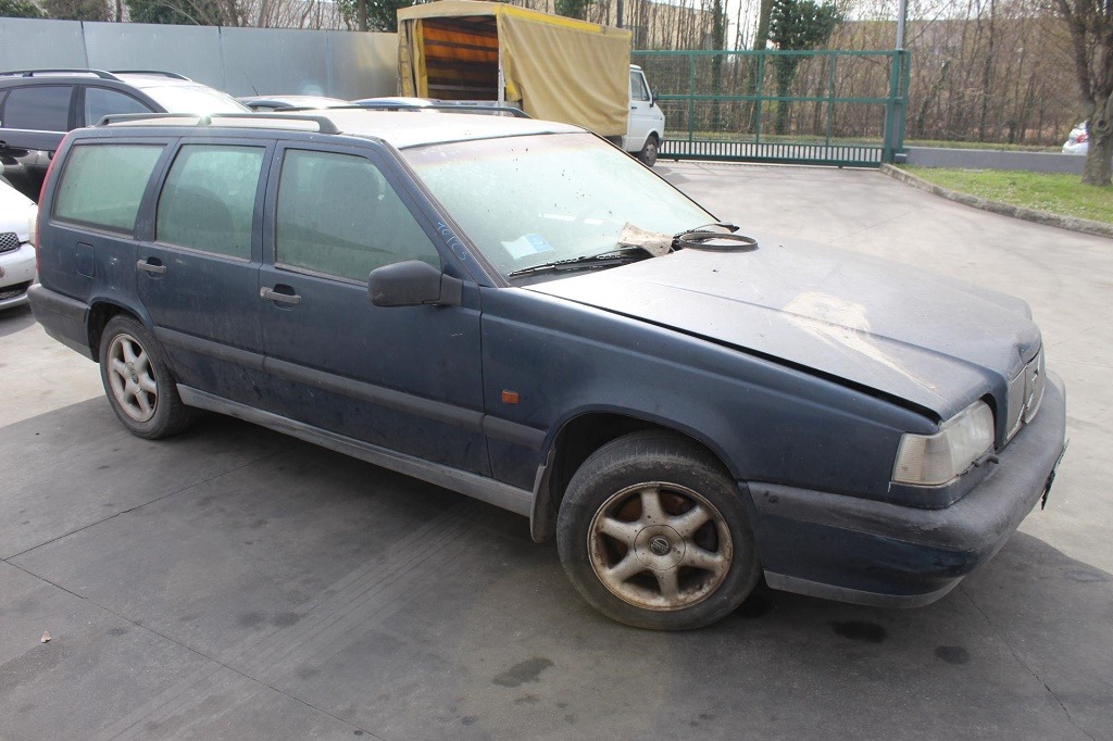 VOLVO 850 SW 2.0 B 93KW 5M 5P (1996) RICAMBI IN MAGAZZINO